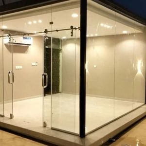 تصميم غرف زجاجية خارجية بجدة